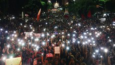 Brazilci vyli do ulic na protest proti sniován státních výdaj ve kolství....