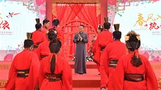 Jack Ma se zúastnil hromadného svatebního obadu svých zamstnanc.
