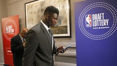 Zion Williamson se skoro jist stane jednikou letoního draftu NBA.