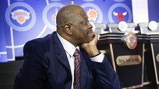 Patrick Ewing zastupoval na draftové loterii New York Knicks.