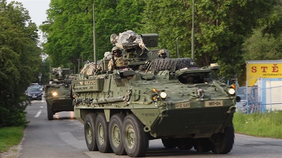 Pesun konvoje americké armády pes esko v roce 2019