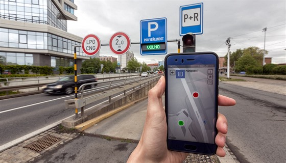 Test aplikace Chytrá Olomouc ukázal, že sledování obsazenosti parkovišť zatím...