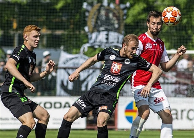 Brno chtělo chtělo do zálohy Radu, místo něho má Fouska