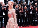 Hereka Helen Mirrenová v Cannes poprvé ukázala novou barvu vlas  a sladila s...