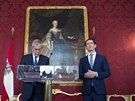 Rakouský prezident Alexander Van der Bellen po schzce s kancléem Sebastianem...