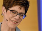 P�edsedkyn� n�mecké CDU Annegret Kramp-Karrenbauer reaguje na výsledky voleb do...
