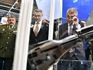 Na zah�jen� mezin�rodn�ho veletrhu obrann� a bezpe�nostn� techniky IDET v Brn�...