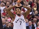 Blaený Kyle Lowry z Toronta po postupu do finále NBA.