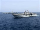Manévry americké armády v Arabském moři (17. května 2019)
