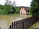 Bleskové povodn zpsobil vodní tok Senina v Ústí u Vsetína.