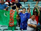 Fanouci na Olympijském stadionu v Baku ped finále Evropské ligy mezi Chelsea...