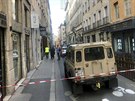 Vz francouzské protiteroristické skupiny Mission Vigipirate poblí místa...