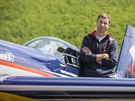Mistr svta v srii Red Bull Air Race Martin onka se astnil Helicopter Show...