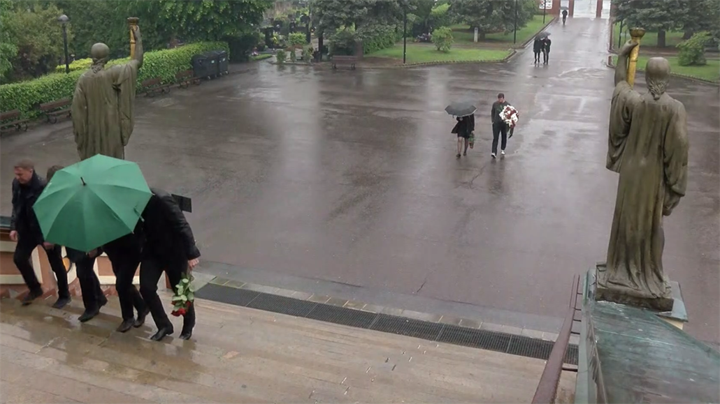 Desítky lidí se v pardubickém krematoriu loučí s Adamem Svobodou