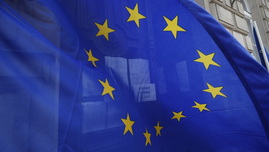 Česko letos získalo z EU o 38,7 miliardy korun více, než zaplatilo