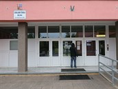 Základní škola Za Chlumem Bílina, kde se odehrál incident mezi dvanáctiletou...
