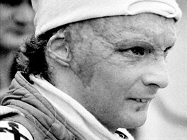 Automobilov zvodnk Niki Lauda na Velk cen Brazlie (23. ledna 1977)