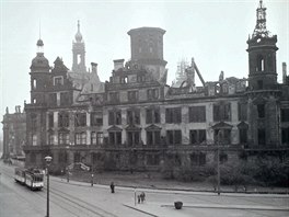 Vyho�elý Reziden�ní zámek (1965)