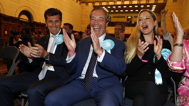 Eurovolby v Britnii vyhrla Strana pro brexit Nigela Farage. (27. kvtna 2019)