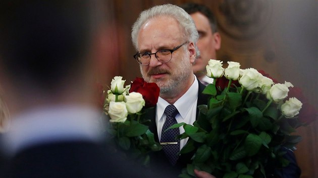 Lotyšský parlament zvolil novým prezidentem této pobaltské země Egilse Levitse. (29. května 2019)