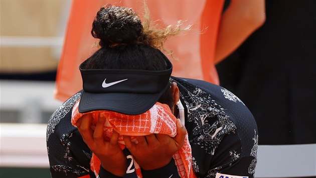 Naomi sakaov z Japonska schovv tv do runku o pestvce  utkn Roland Garros.