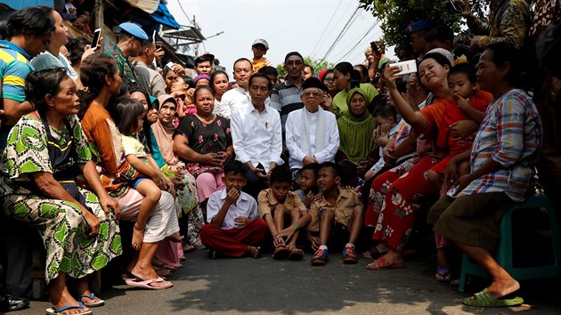 Indonsk prezident Joko Widodo bhem prezidentskch voleb v roce 2019. Obhjil v nich svj mandt. (21. kvtna 2019)