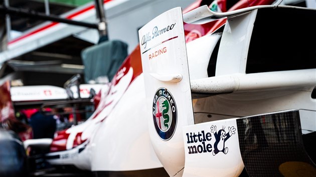 Ikonick esk postavika Krteek vstoupila do svta F1, objevuje se na monopostu Alfa Romeo.