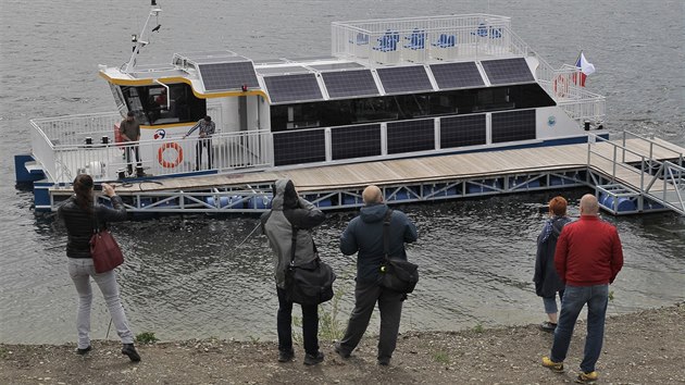 Elektrolo dostala jmno Harta.