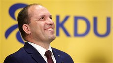 Předseda KDU-ČSL Marek Výborný čeká na výsledky eurovoleb ve štábu strany v...