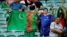 Fanouci na Olympijském stadionu v Baku ped finále Evropské ligy mezi Chelsea...