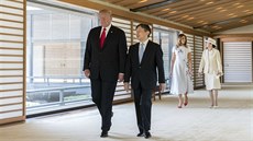 Prezident USA Donald Trump pi setkání s novým japonským císaem Naruhito. (27....