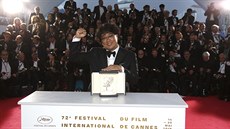 Hlavní cenu letoního 72. roníku filmového festivalu v Cannes Zlatou palmu...