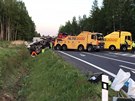 Nehoda jednoho nkladnho a dvou osobnch aut na hlavnm tahu z Karlovch Var...