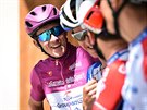 Arnaud Démare z Groupdama - FdJ v dresu maglia ciclamino ped startem 18. etapy...