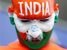 V NÁRODNÍCH BARVÁCH. Fanouek Indie na zápase mezi Indií a Bagladéí v britském...