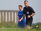Fotbalový rozhodí Radek Píhoda se louil s kariérou v zápase 4. tídy...