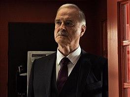 Herec John Cleese pi naten olympijskch spot z kampan ijeme Londnem...