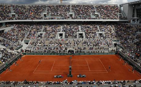 Tak takto plné ochozy letos na Roland Garros nebudou.