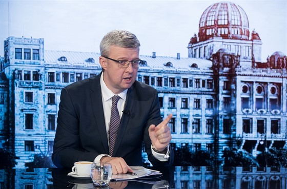 Aukce na sítě 5G by se mohla o měsíce oddálit, naznačil ministr průmyslu a obchodu Karel Havlíček. (ilustrační snímek)