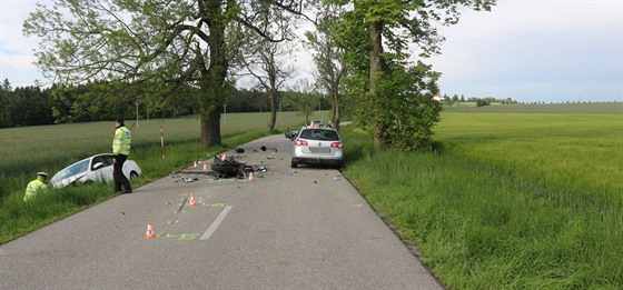 Na silnici mezi Kotvrdovicemi a Lipovcem na Blanensku zemel motorká, který se...