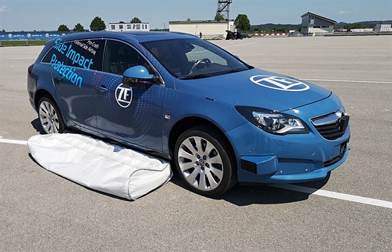 Bon airbag od ZF omez pi nehod zrann a o 40 procent