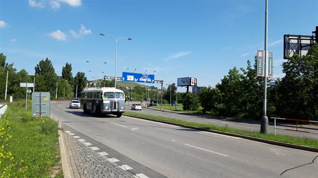 Historický autobus v Braníku