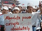 Skupina noviná pila 17. kvtna 1989 podpoit studenty na Tchien-an-men s...
