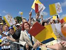 Papež František při mši v rumunském městě Blaj blahořečil sedm řeckokatolických...