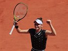 Markéta Vondrouová se raduje po výhe nad Lotykou Anastasijí Sevastovovou.