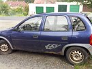 Odstaven Opel Corsa na parkoviti na Krlov Hji