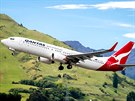 Boeing 737 letecké spolenosti Qantas pistává na letiti v novozélandském...