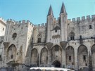 Papeský palác v Avignonu