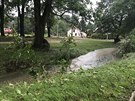 B�lsko na Strakonicku zaplavila bleskov� povode�. Voda se vylila z koryt...