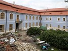 Rekonstrukce zámku Peruc. (3. ervna 2019)